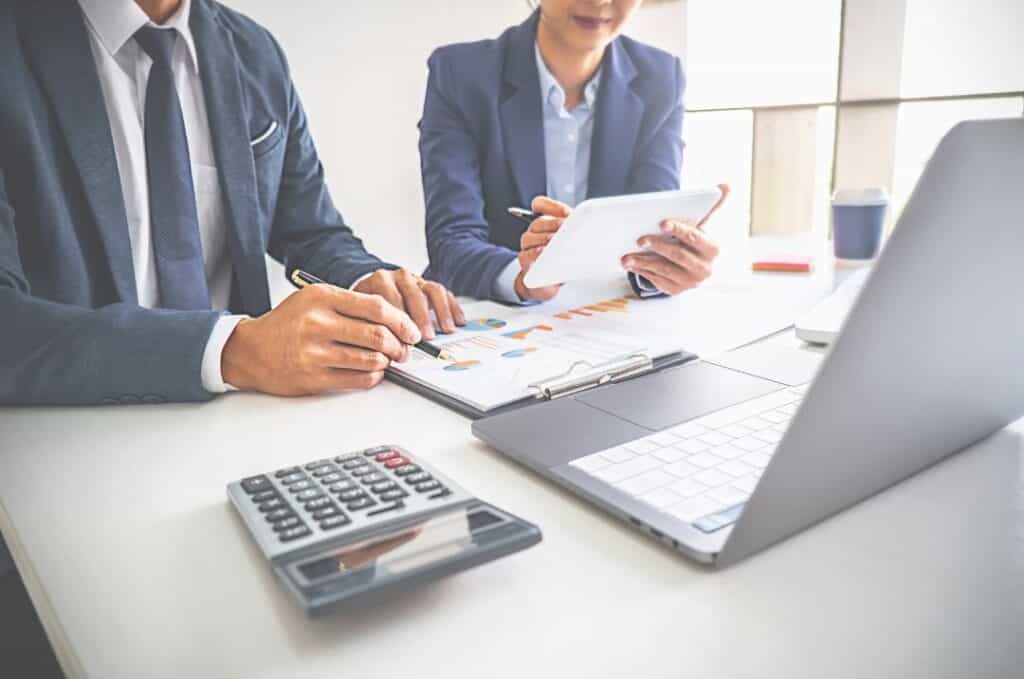 Expert evaluating organizational risks as part of internal auditing services.
